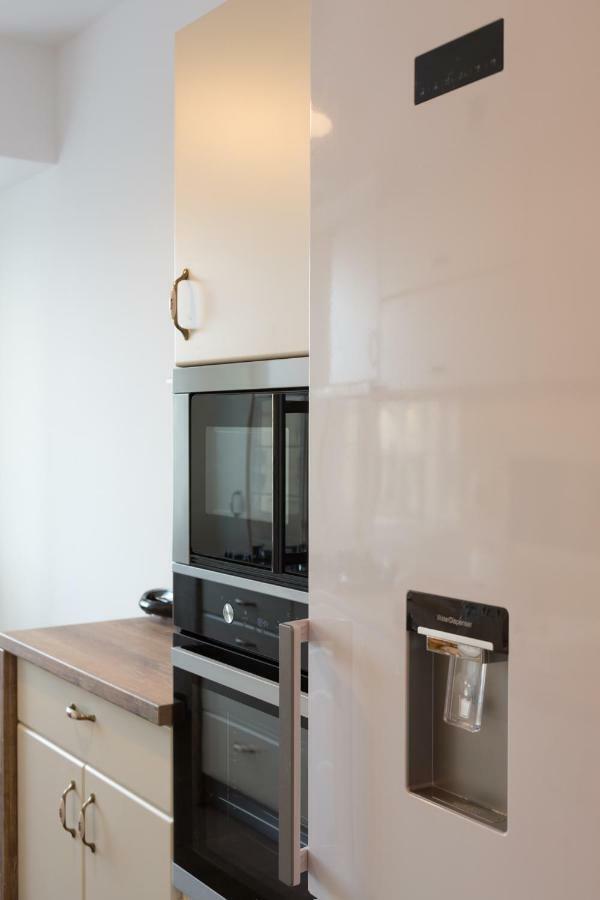 Central Luxury Flat With Terrace - Adela Accommodation - Ideal For Long Stays Bükreş Dış mekan fotoğraf